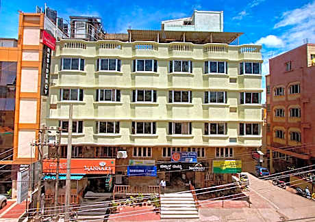Mannars Residency